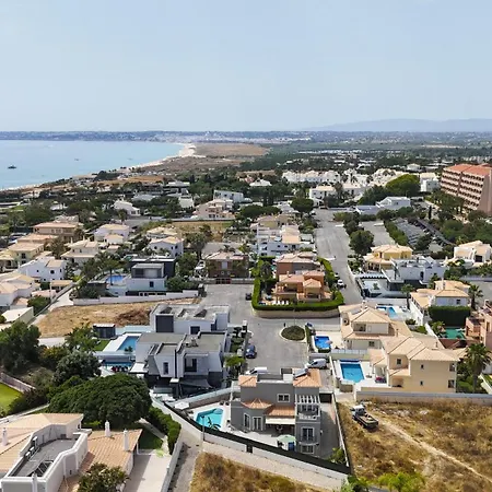 Villa Coast *