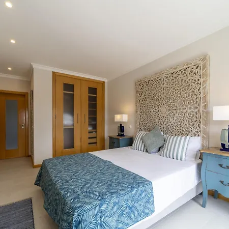Coast Villa *